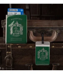 Slytherin bagagemærke og pascover