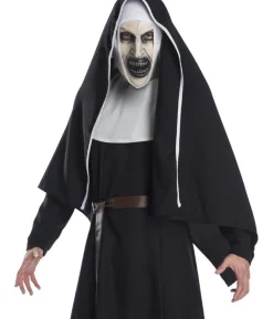 The Nun kostume